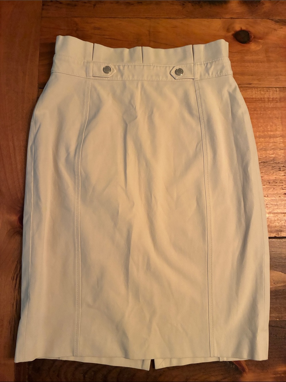White House Black Market Cream Pencil Skirt